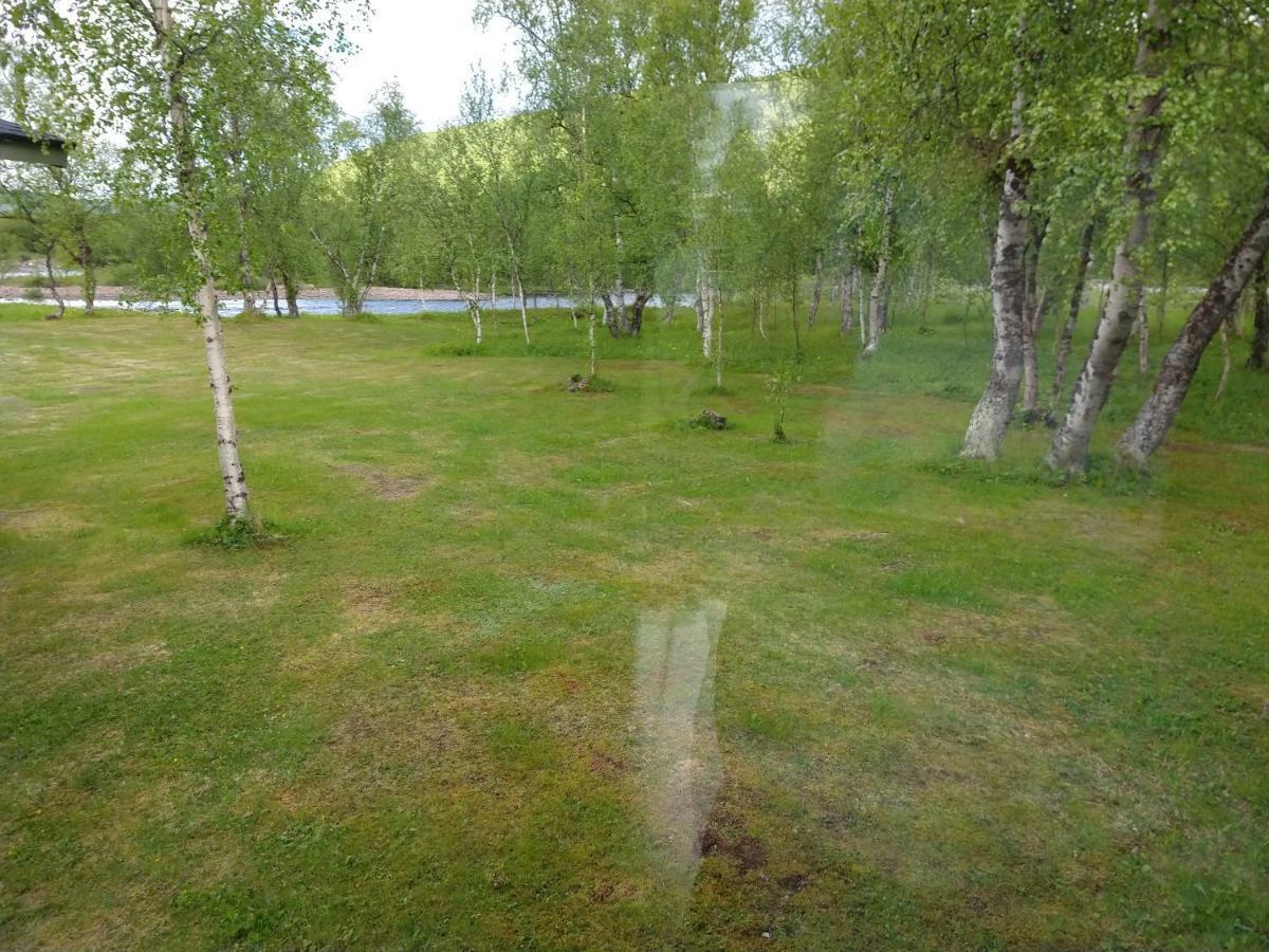 Vetsikon Leirintaemoekit Hotel Utsjoki Bagian luar foto